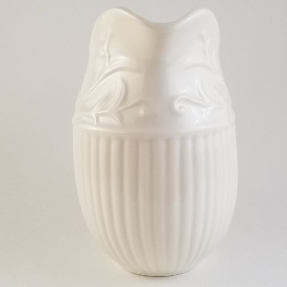 I. Godinger & Co. Small Porcelain Jug Pitcher - Picture 4 of 11